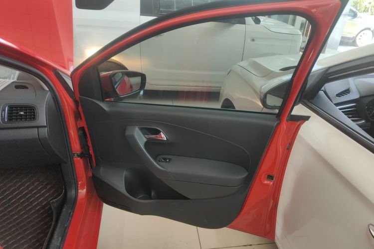 大众 Polo 2018款 1.5L 自动安驾型中控内饰42