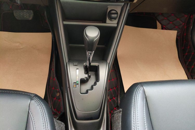 丰田 YARiS L 致炫 2022款 1.5L CVT领先PLUS版中控内饰18