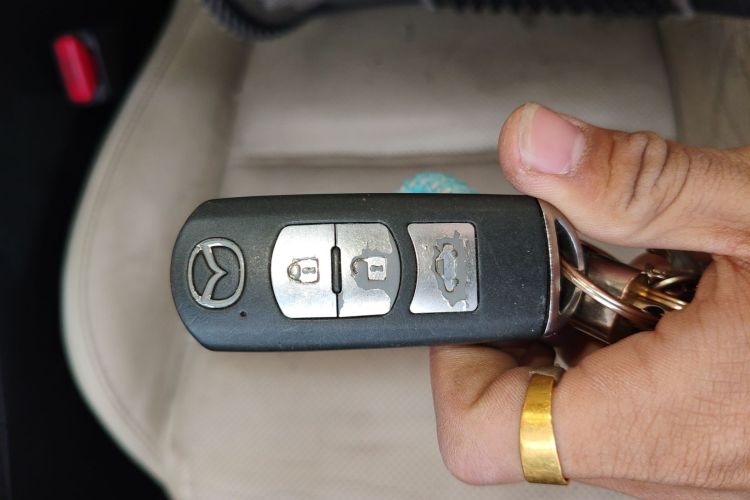 马自达 阿特兹 2014款 2.0L 蓝天豪华版中控内饰7001