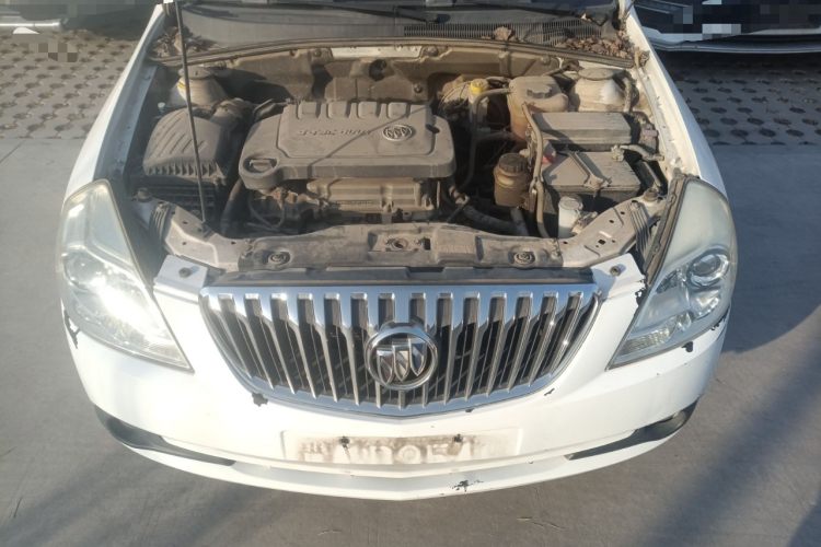 别克 凯越 2013款 1.5L 自动经典型机舱底盘24