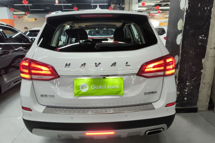 哈弗H6 2021款 运动版 1.5T 自动精英智联型 六边形格栅车身外观6