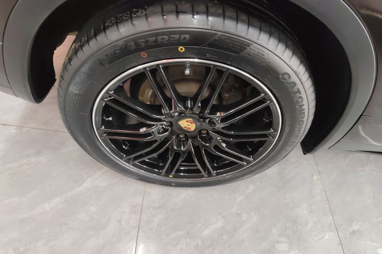 保时捷 2016款 Cayenne 3.0T车身外观6008