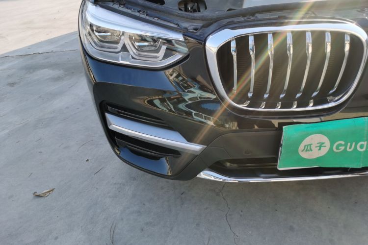 宝马X3 2021款 改款 xDrive28i 豪华套装车身外观8