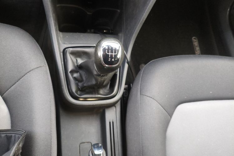 斯柯达 昕锐 2018款 1.4L 手动标准版中控内饰18