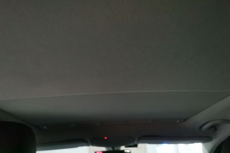 奔驰C级 2019款 C 180 L 时尚型运动版中控内饰22