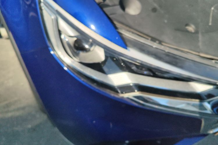 红旗HS5 2019款 2.0T 智联旗享版车身外观6006