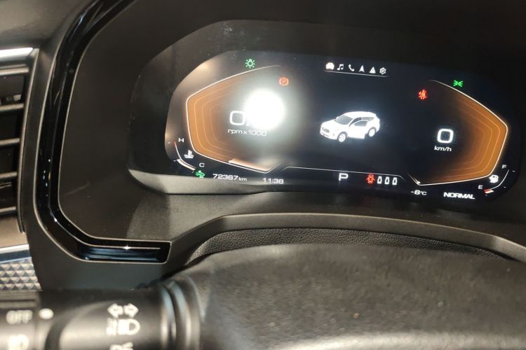 哈弗F7 2021款 2.0T 两驱i范中控内饰15