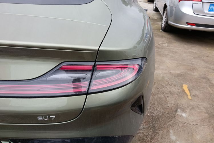 小米汽车 小米SU7 2024款 后驱超长续航高阶智驾Pro版车身外观9