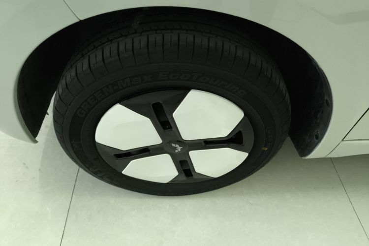 五菱汽车 宏光MINIEV 2024款 第三代 215km 进阶版车身外观6007