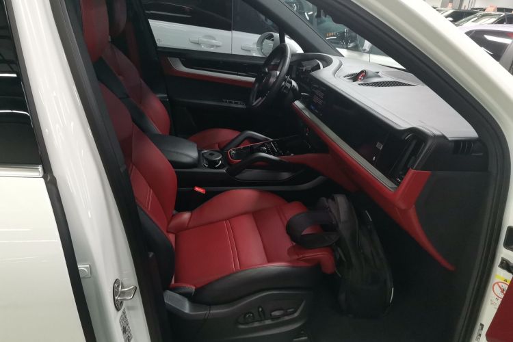 保时捷 2024款 Cayenne 3.0T局部细节41