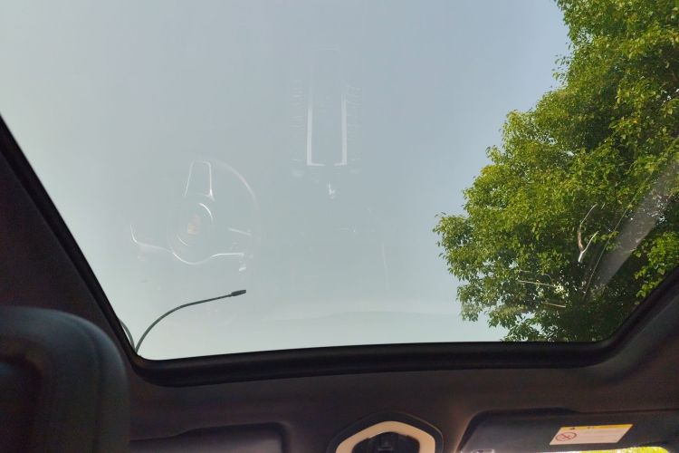 保时捷 2018款 Macan 2.0T中控内饰22