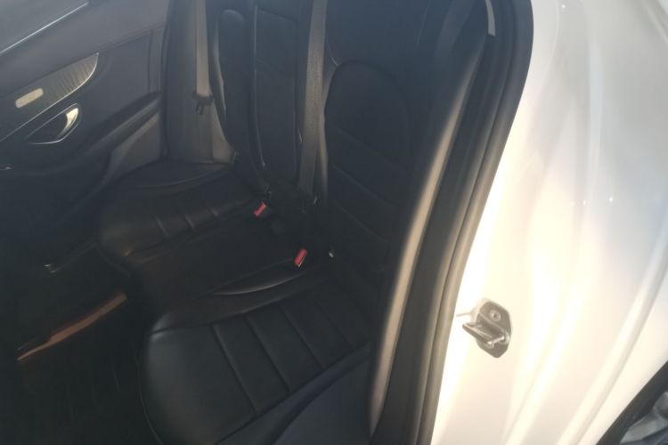 奔驰C级 2017款 改款 C 200 L 运动版中控内饰7004