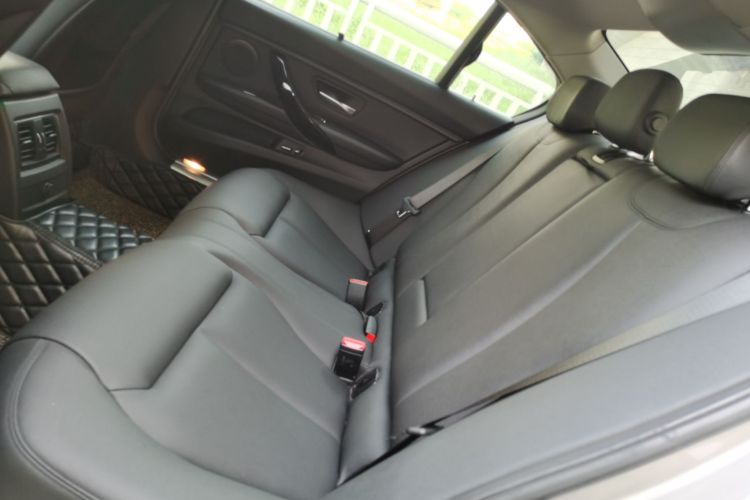 宝马3系 2016款 316Li 时尚型中控内饰7004