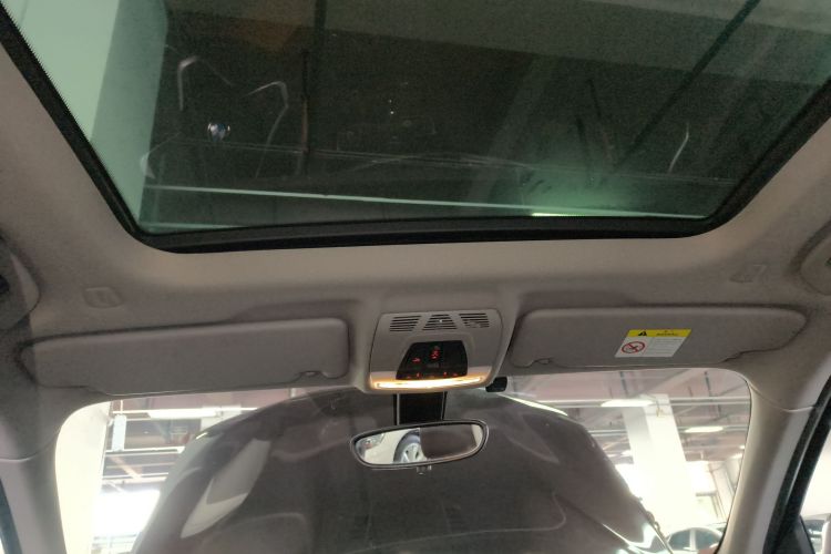 宝马X1 2018款 xDrive20Li 尊享型中控内饰22