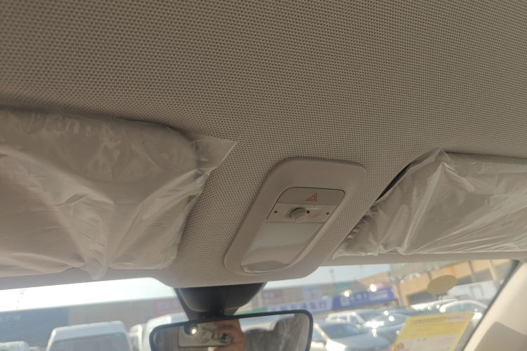 五菱汽车 宏光MINIEV 2025款 四门版 进阶款中控内饰22