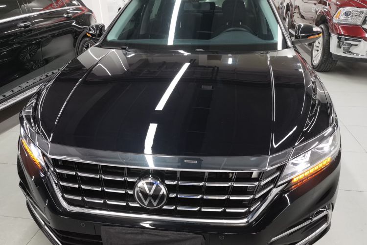 大众 帕萨特 2021款 330TSI 豪华版车身外观2