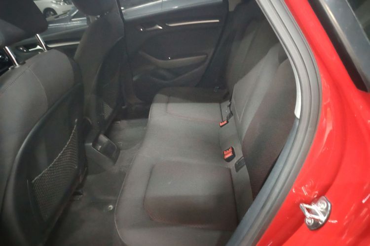 奥迪A3 2017款 Sportback 35 TFSI 进取型中控内饰21