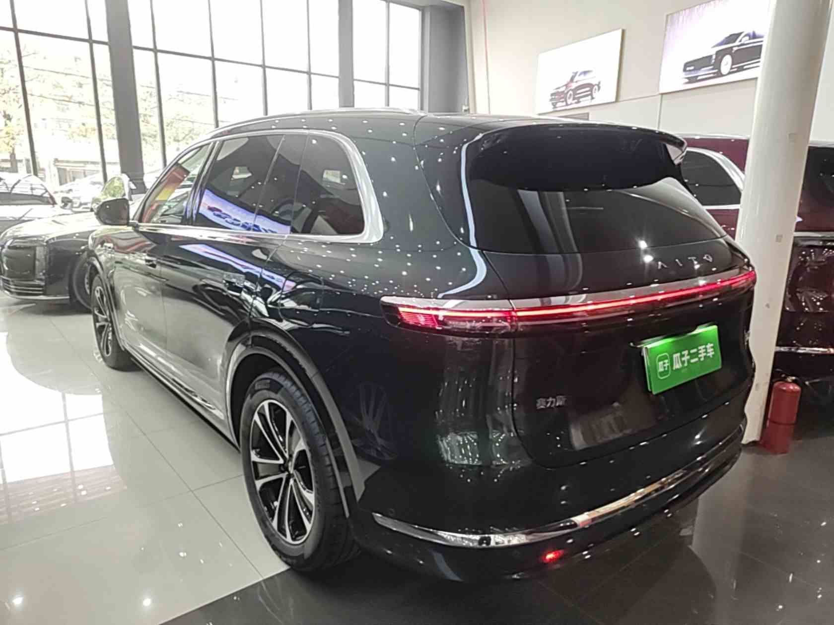 鸿蒙智行 问界M7 2026款 增程 Ultra四驱版 5座(192线激光雷达）(3)