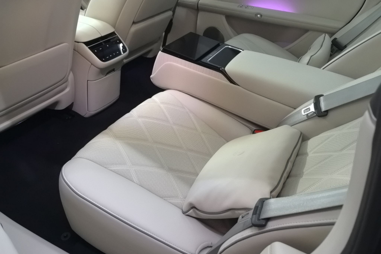 鸿蒙智行 享界S9 2024款 纯电 Ultra 四驱旗舰版中控内饰21