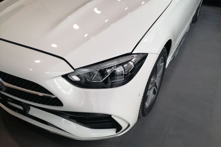 奔驰C级 2022款 C 200 L 运动版局部细节36