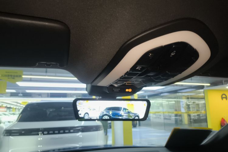 保时捷 2017款  Macan 2.0T中控内饰22