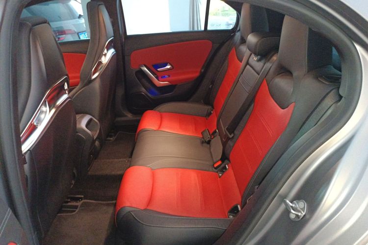 奔驰A级AMG(进口) 2022款 AMG A 45 4MATIC+中控内饰21