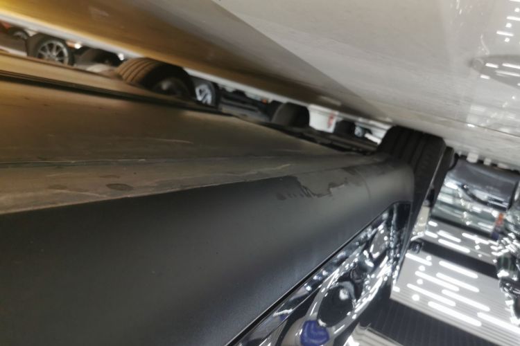 特斯拉 Model Y 2021款 标准续航后驱版局部细节9001