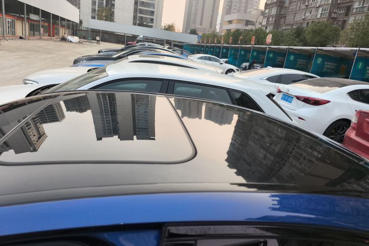 奔驰C级 2018款 C 200 运动版局部细节57