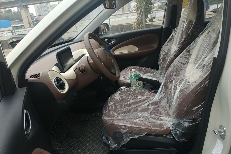 五菱汽车 五菱缤果 2024款 203km 轻享款中控内饰19