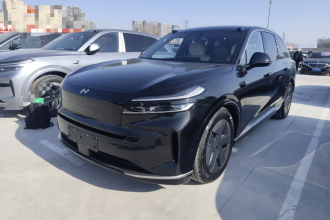 乐道L90 2025款 Ultra 六座版