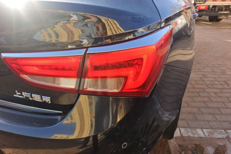 别克 威朗 2018款 三厢 20T 双离合领先型车身外观6002