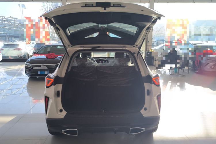 广汽传祺 传祺GS3 2023款 影速 270T 劲享版机舱底盘23