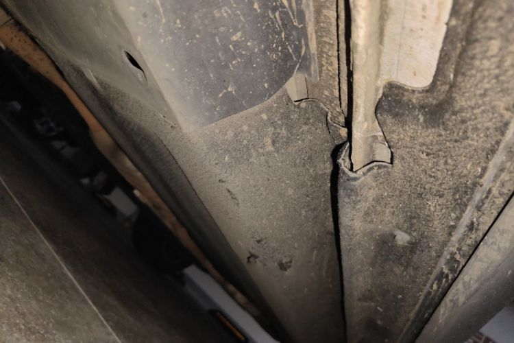 奥迪Q5 2015款 40 TFSI 进取型局部细节9002