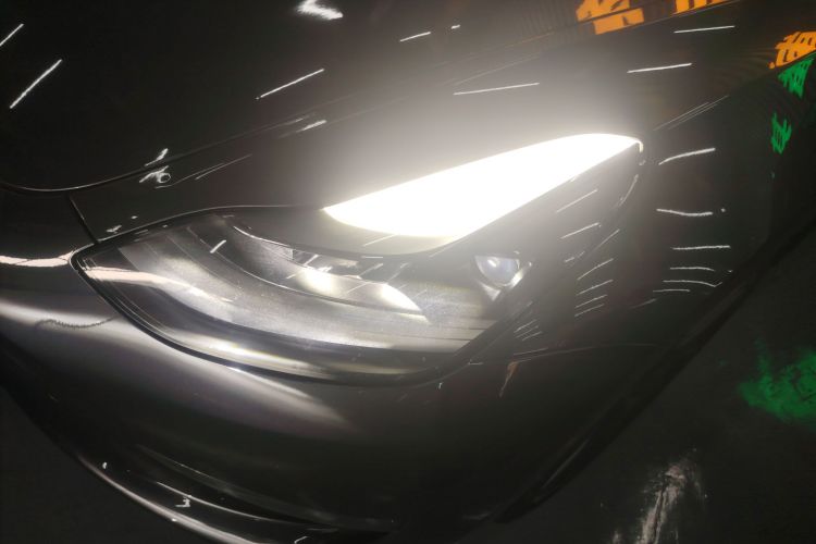 特斯拉 Model 3 2022款 Performance高性能全轮驱动版局部细节36