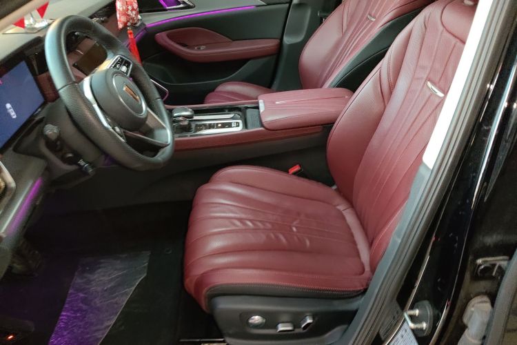 红旗H5 2023款 2.0T 自动智联旗畅版中控内饰19