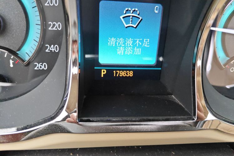 别克 君越 2012款 2.4L SIDI豪雅版中控内饰15