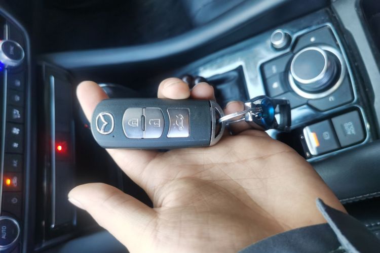 马自达 阿特兹 2021款 2.5L 蓝天运动版中控内饰11