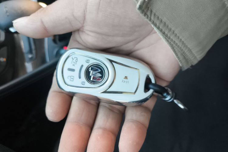 别克 昂科威 2021款 532T 两驱领先型中控内饰7001