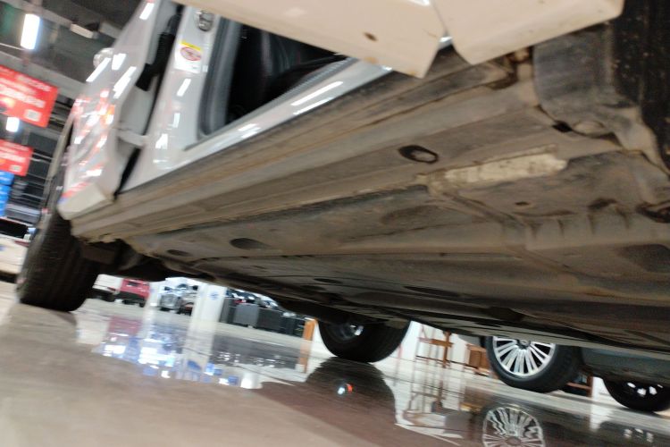 奥迪Q2L 2022款 35 TFSI 进取动感型局部细节9001