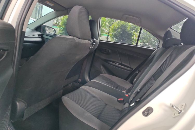 丰田 威驰 2021款 1.5L CVT创行版中控内饰21