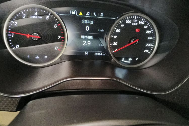 宝骏730 2017款 1.8L iAMT豪华型 7座中控内饰15