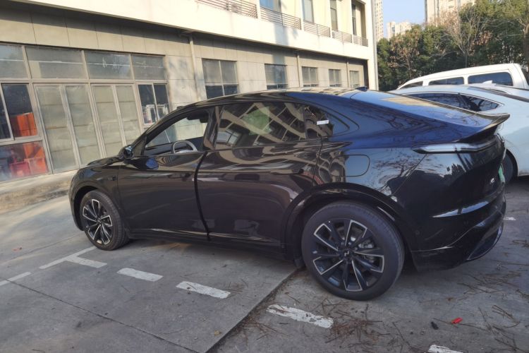 乐道L60 2024款 85kWh 后驱版车身外观6003