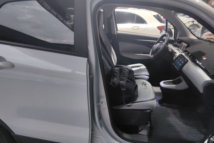 零跑汽车 零跑T03 2023款 403智享版局部细节41