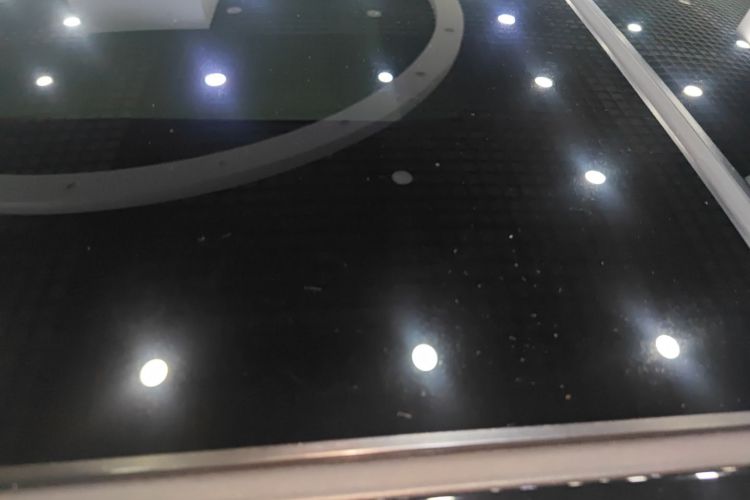 丰田 亚洲龙 2019款 双擎 2.5L XLE尊贵版 国VI局部细节57