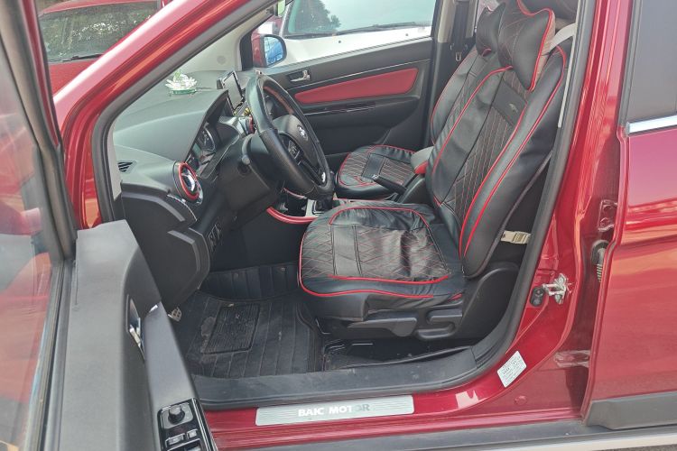 北京汽车 绅宝X25 2015款 1.5L 手动精英型局部细节19