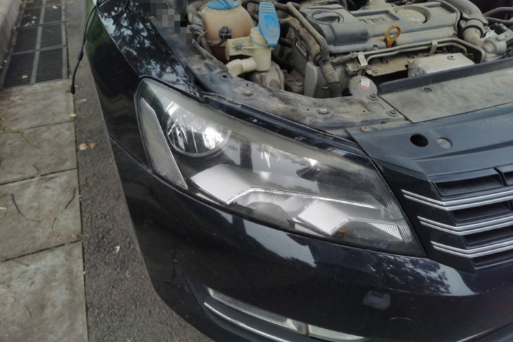 大众 帕萨特 2014款 1.4TSI DSG尊荣版车身外观8