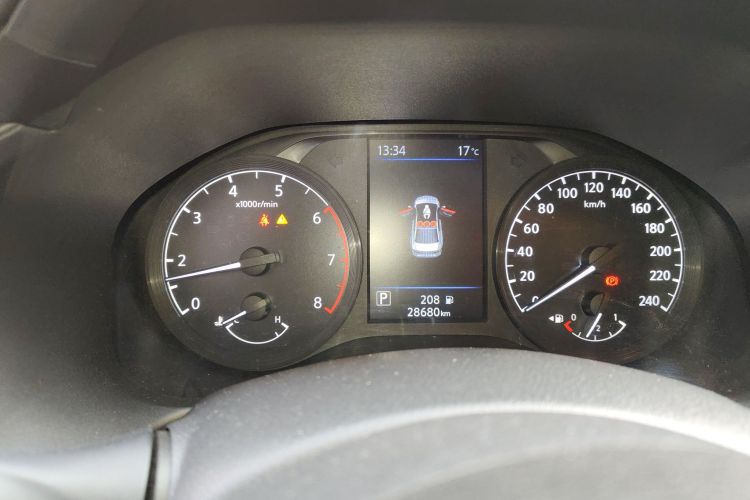 日产 天籁 2021款 2.0T XL 智进版中控内饰14