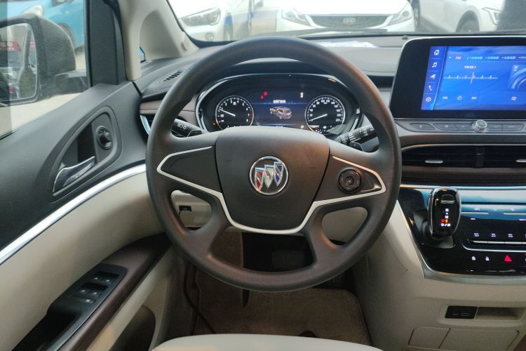 别克GL8 2022款 陆上公务舱 652T 舒适型局部细节13