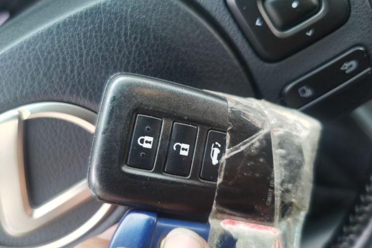 雷克萨斯NX 2016款 200 特别限量版中控内饰11