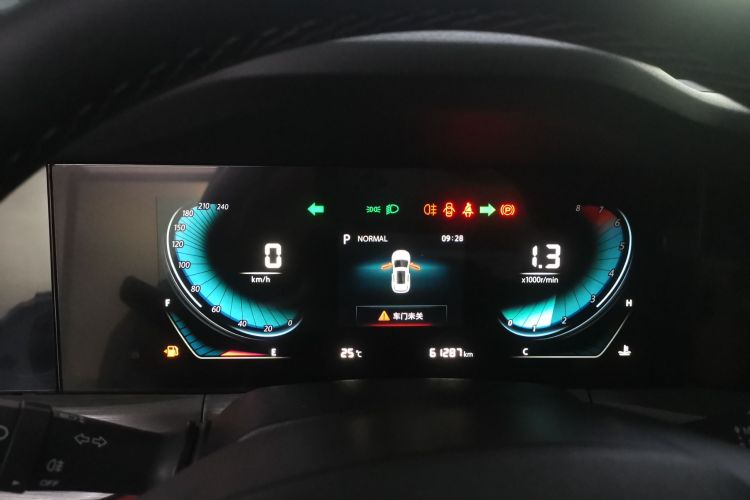 长安CS55PLUS 2022款 蓝鲸版 1.5T DCT豪华型中控内饰14